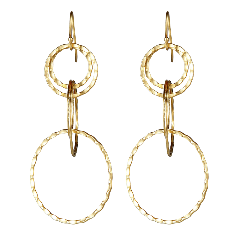 oereringe-i-forgyldt-soelv-med-ringe-viklet-ind-i-hinanden