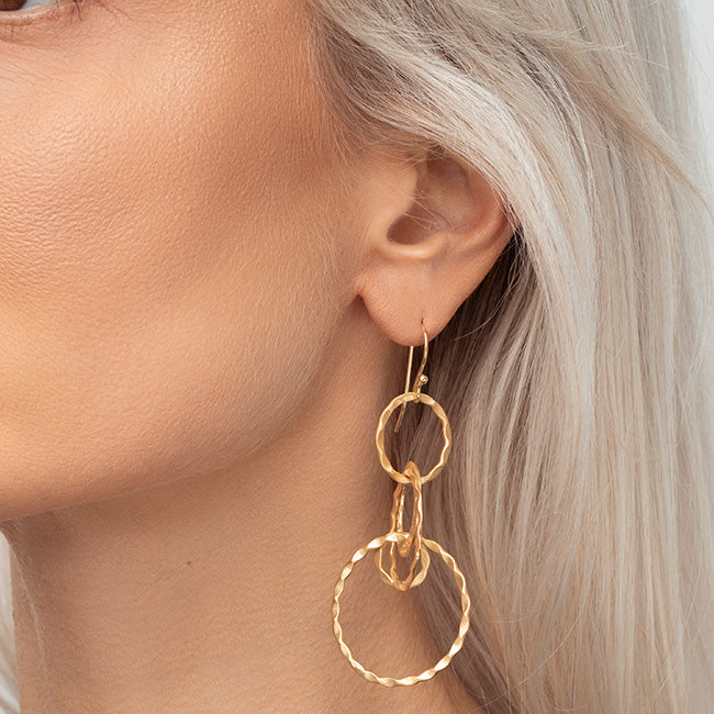 person-crop_0001s_0000s_0000s_0020_20211207-20211125-Mai0679