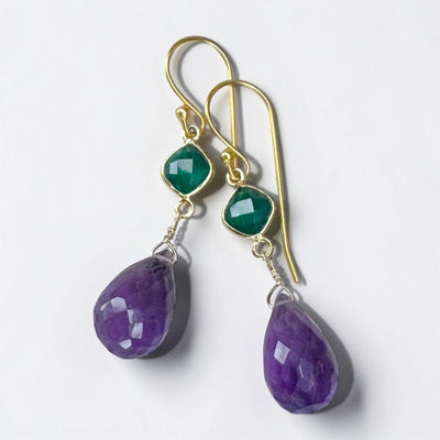 UNIQUE 12 earrings with green onyx and amethyst gemstones in 24k gold-plated sterling silver